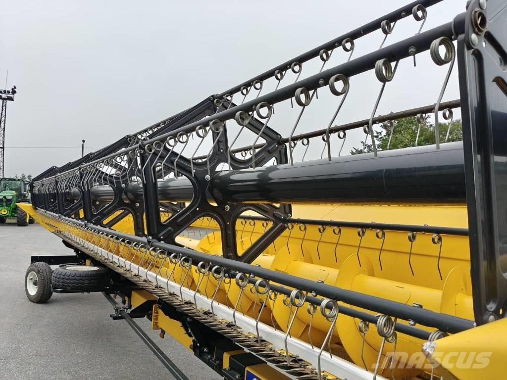 New Holland CX 8.90 Kombajny zbożowe