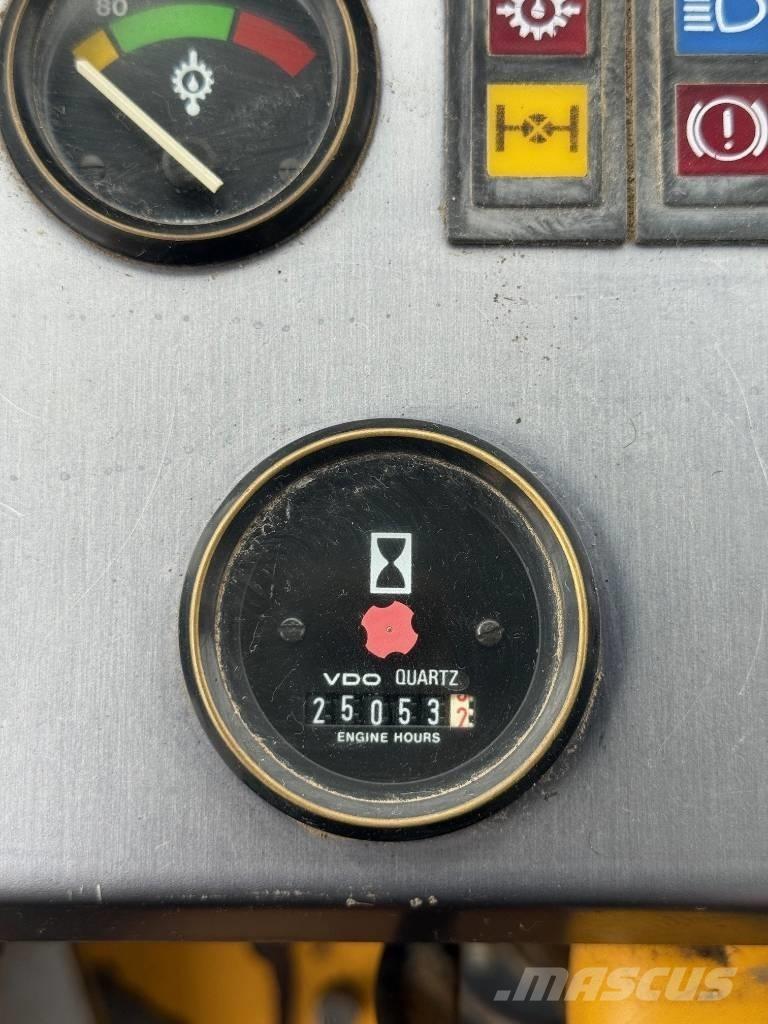 Volvo BM L 160 Ładowarki kołowe