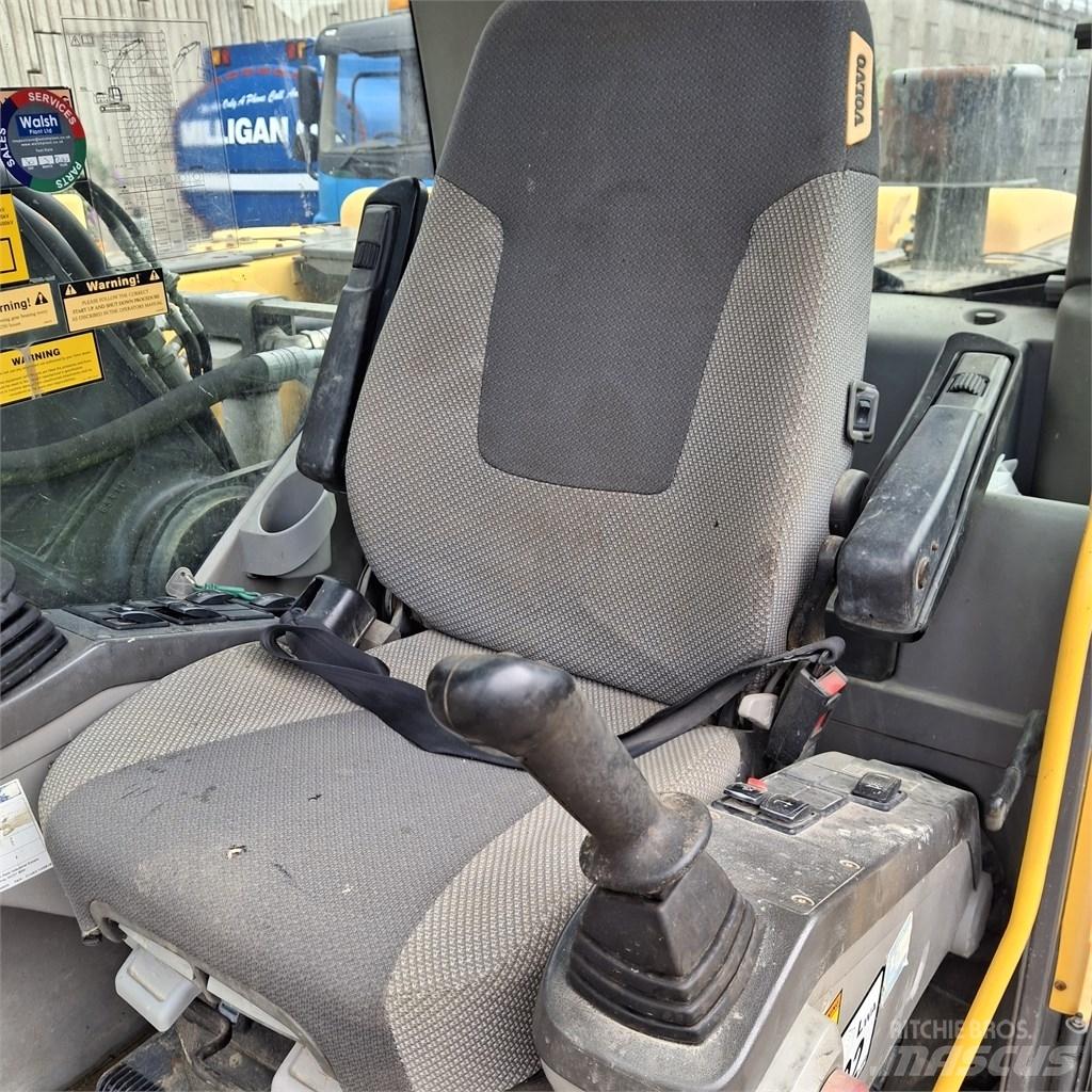 Volvo EC 210 C L Koparki gąsienicowe