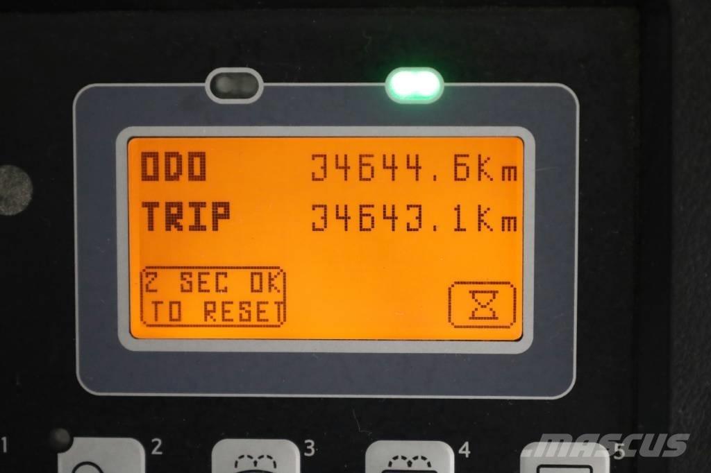 Toyota 8 FBMT 30 Wózki elektryczne