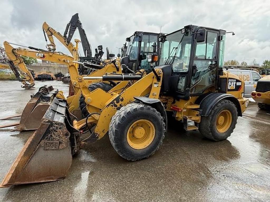 CAT 908M Ładowarki kołowe