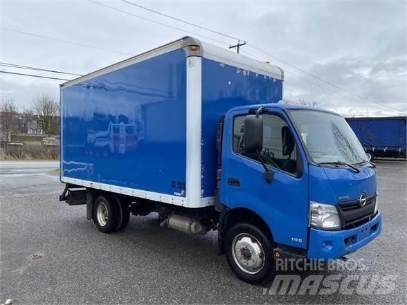 Hino 195 Samochody do transportu napojów