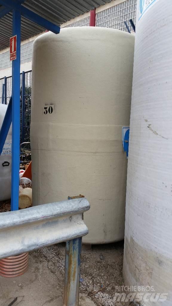  DEPOSITO AGUA 5000 L Maszyny budowlane - Inne