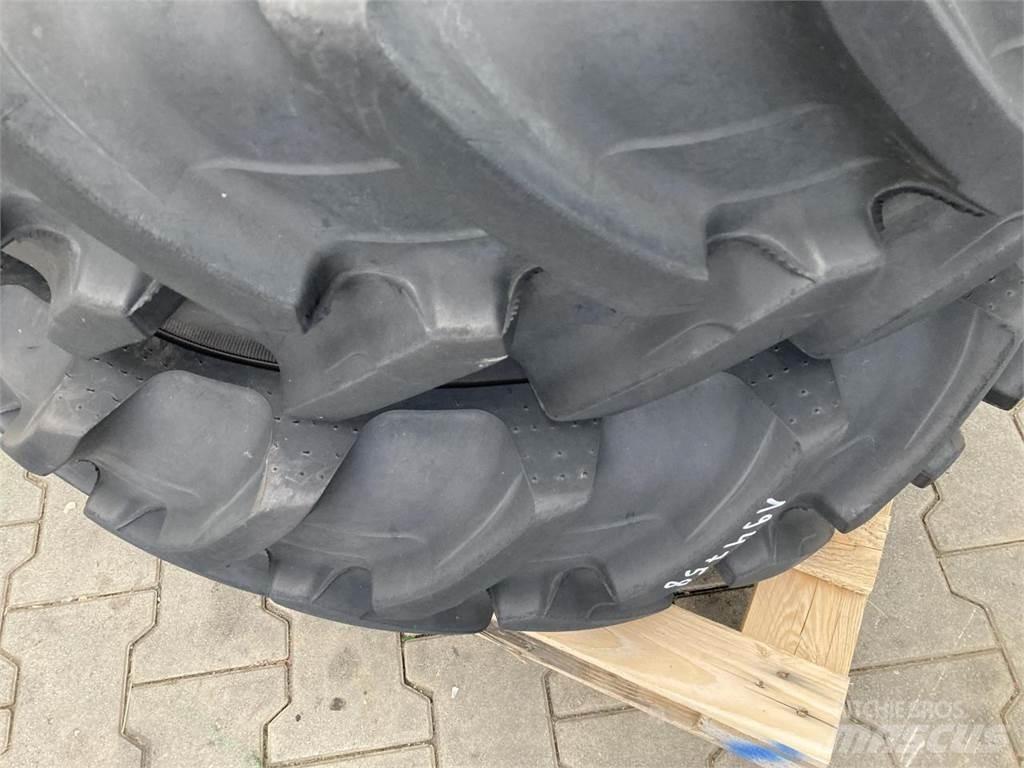 Alliance 280/85R28 Opony, koła i felgi