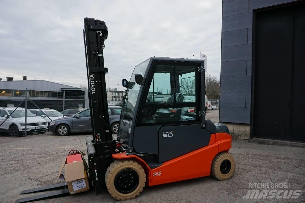 Toyota 8FBMT50 Wózki elektryczne