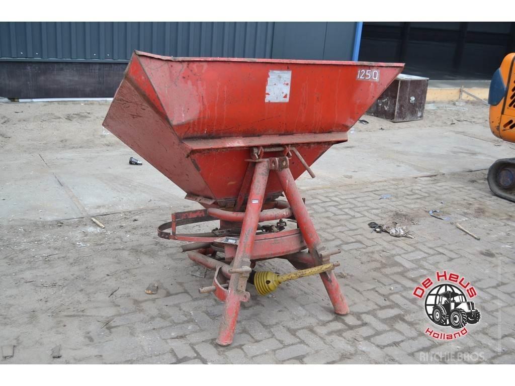 Lely 1250 Rozrzutnik nawozów mineralnych