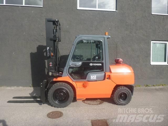 Toyota 7 FD A 50 Wózki Diesla
