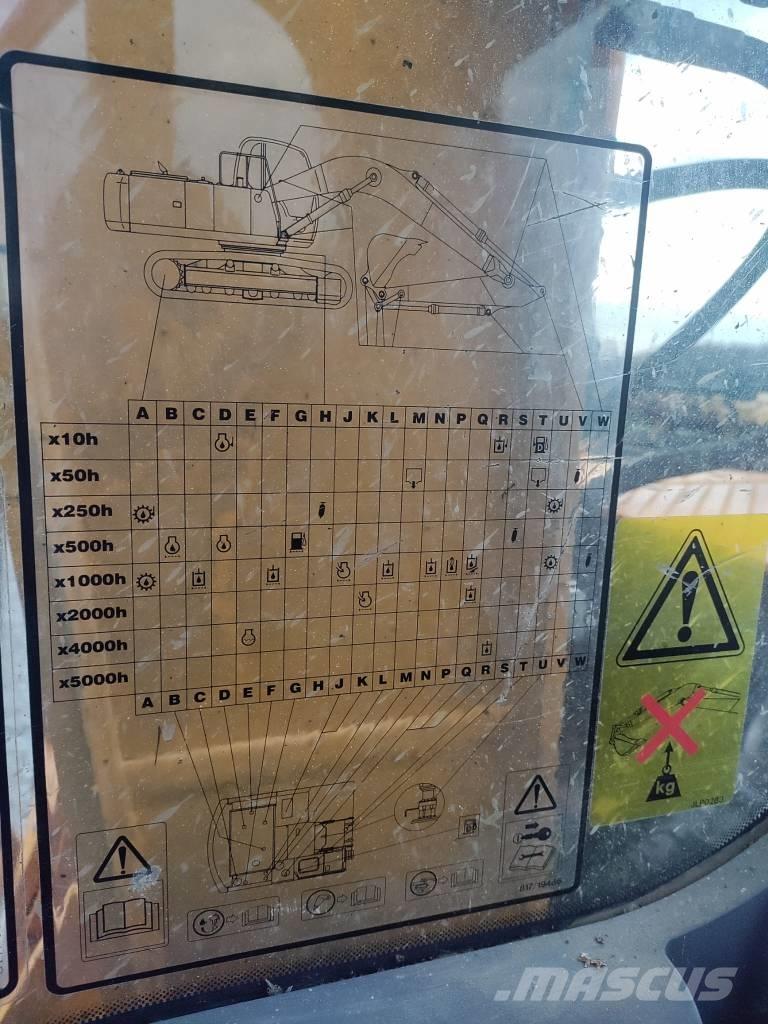 JCB JS 240 N LC Koparki gąsienicowe