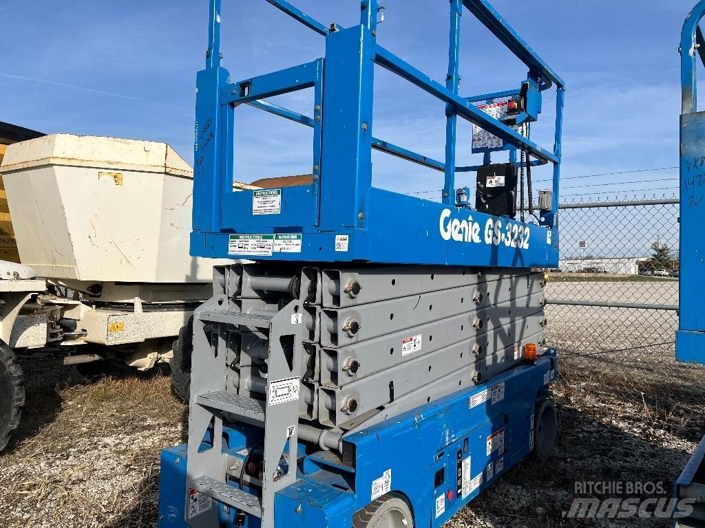 Genie GS 3232 Podnośniki nożycowe