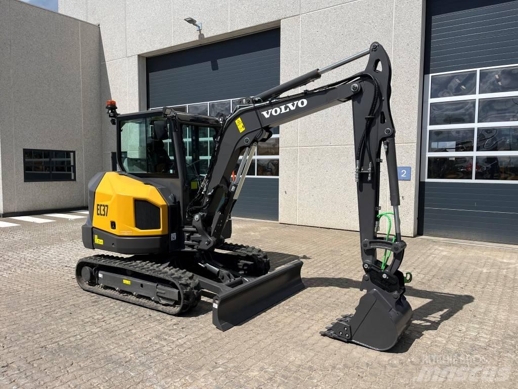 Volvo EC37F Minikoparki