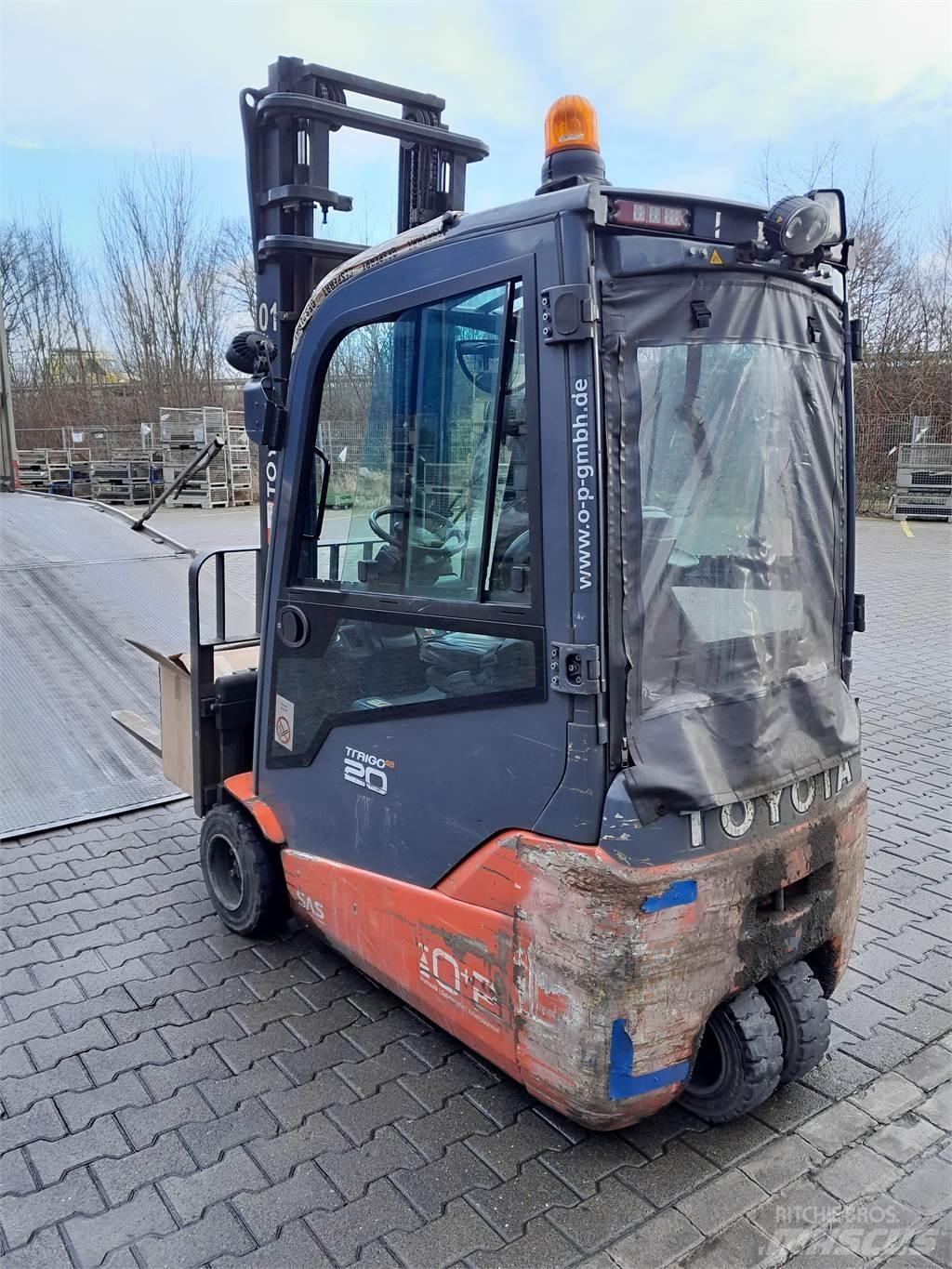 Toyota 8FBE20T Wózki elektryczne