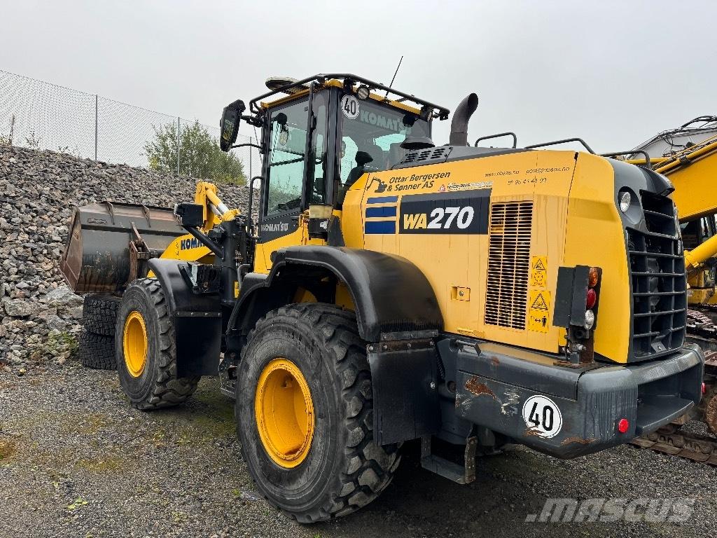 Komatsu WA 270-8 Ładowarki kołowe