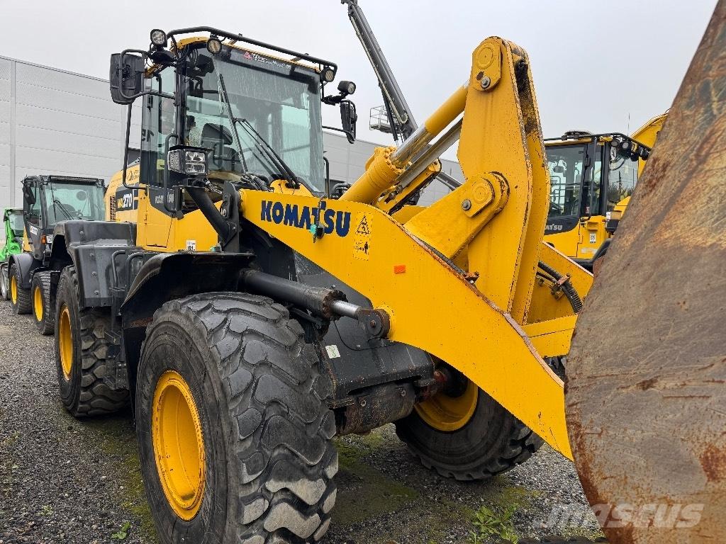 Komatsu WA 270-8 Ładowarki kołowe