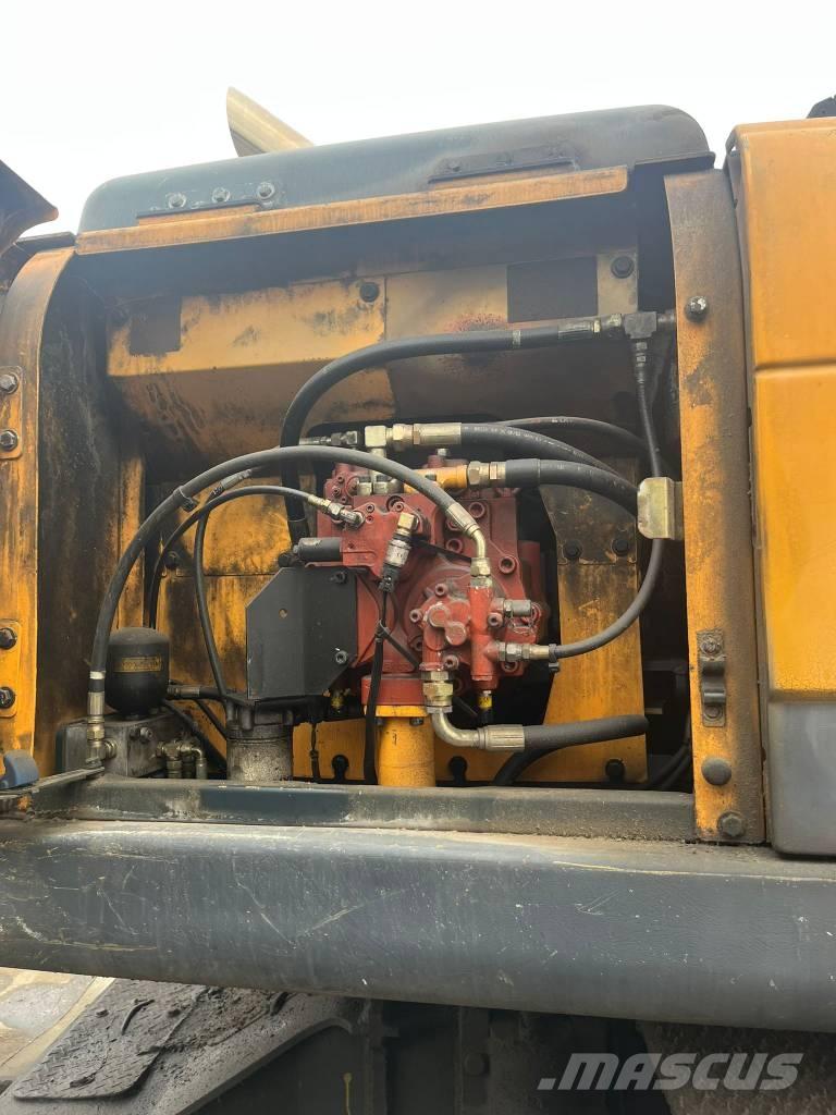 Hyundai R210W-9MH Koparki przeładunkowe