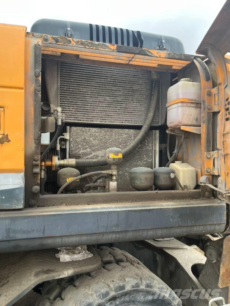 Hyundai R210W-9MH Koparki przeładunkowe