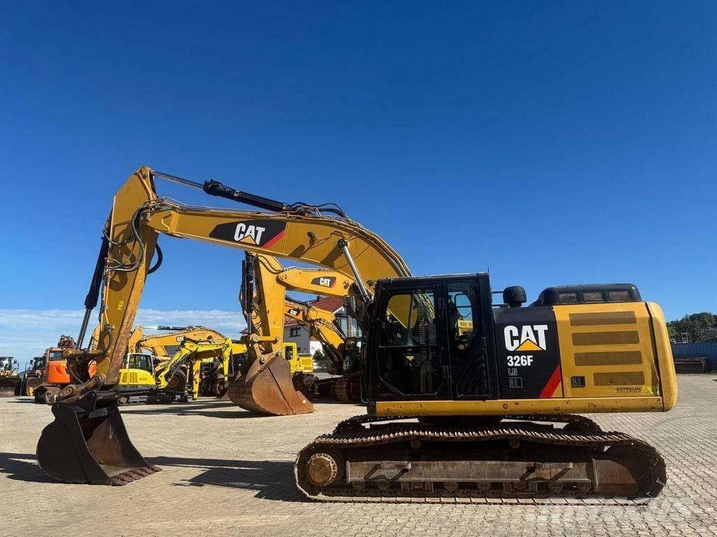 CAT 326 F LN Koparki gąsienicowe