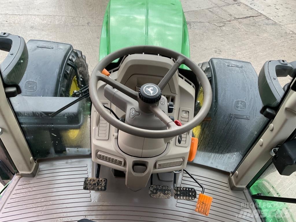 John Deere 6130 M Ciągniki rolnicze