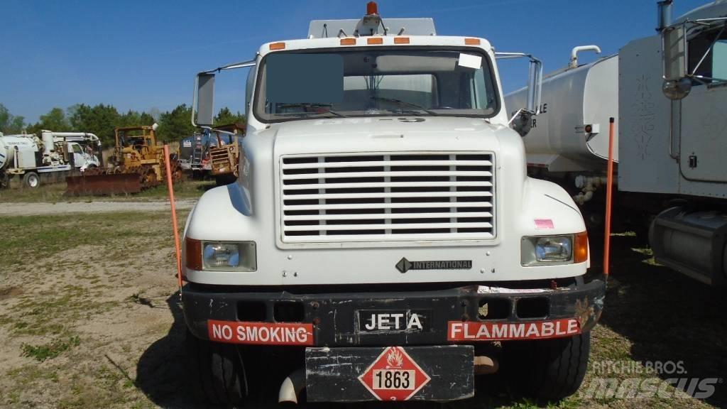 International 4900 Cysterna