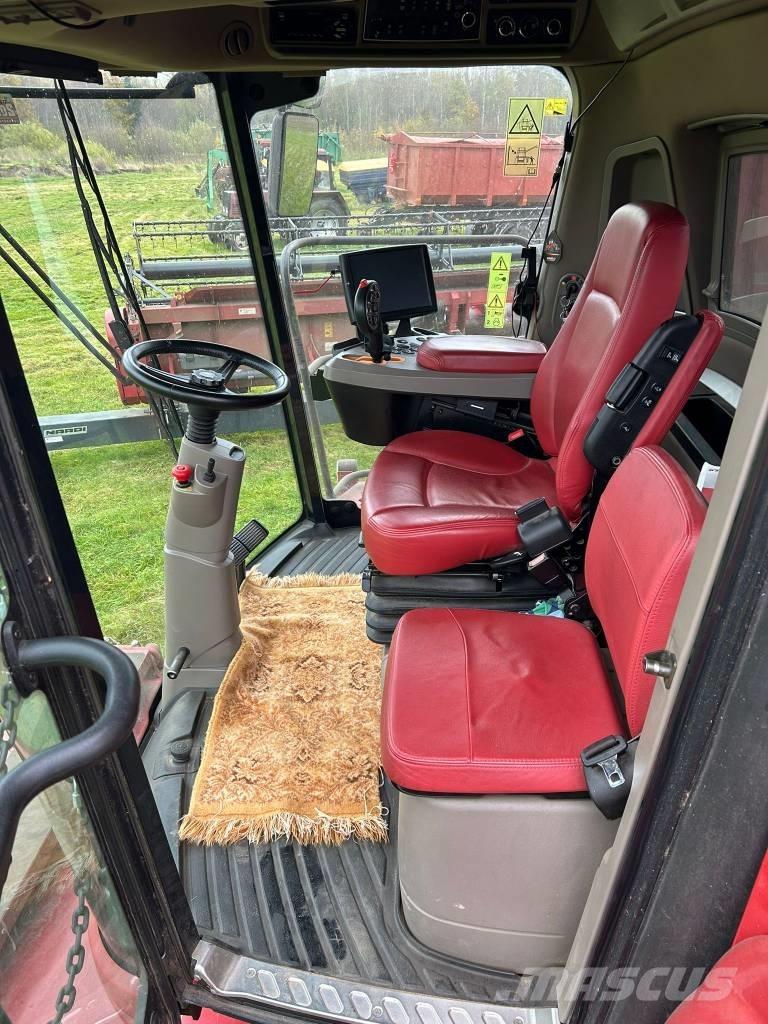 Case IH 8250 Kombajny zbożowe
