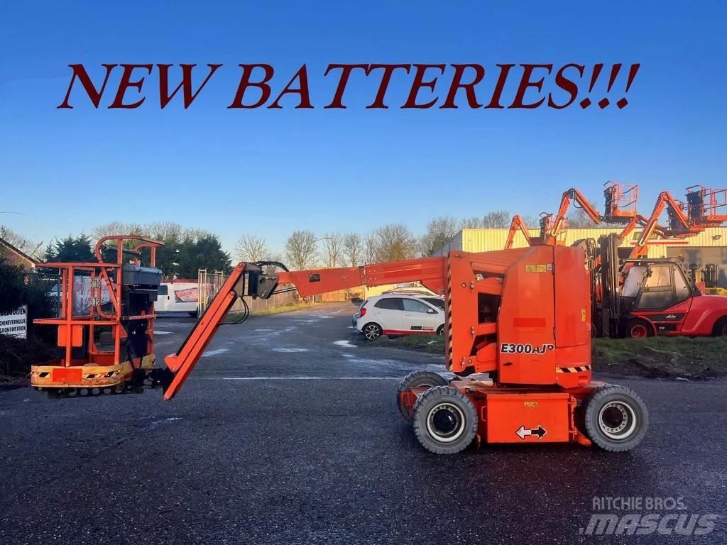 JLG E300AJP Podnośniki przegubowe