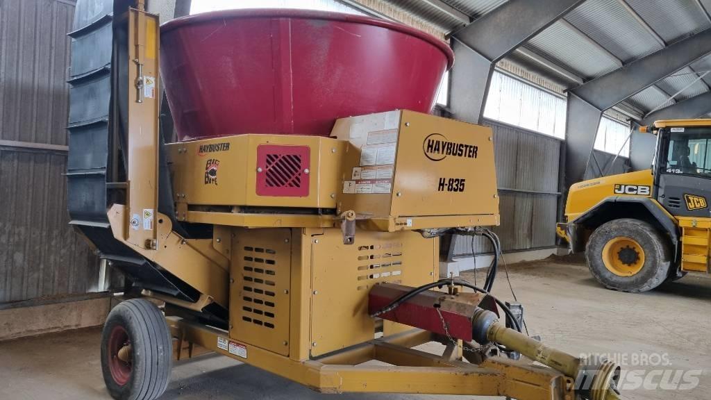 Haybuster H-835 Rozdrabniacze, krajarki i odwijarki słomy