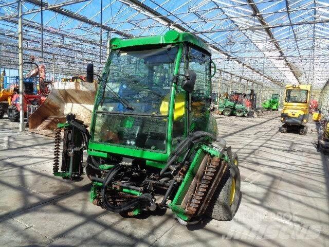 John Deere 3235C Kosiarki ogrodowe