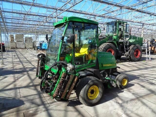 John Deere 3235C Kosiarki ogrodowe