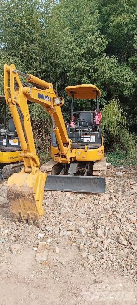 Komatsu PC35 Minikoparki