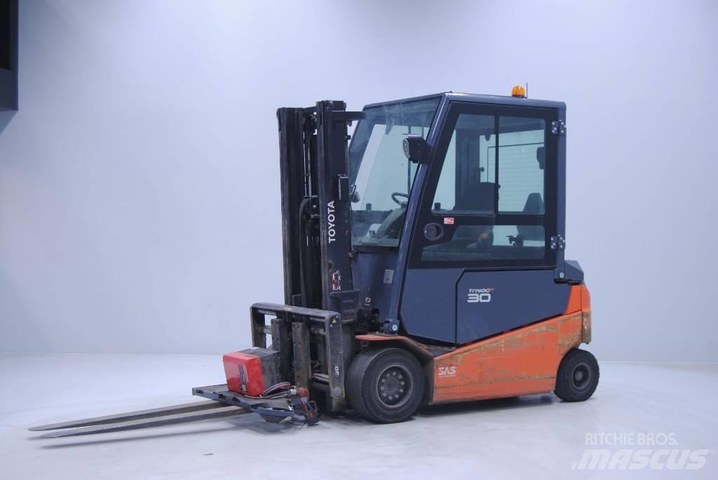 Toyota 8FBMT30 Wózki elektryczne