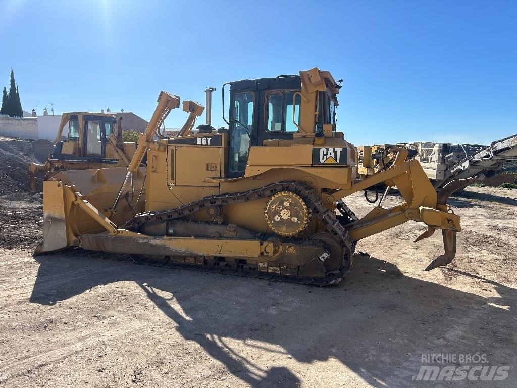 CAT D 6 T XL Spycharki gąsienicowe
