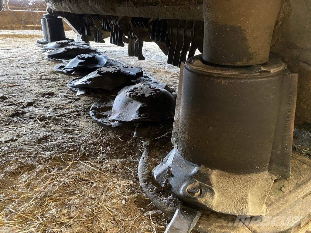 John Deere F 310 R Kosiarki ciągnikowe i ciągnione