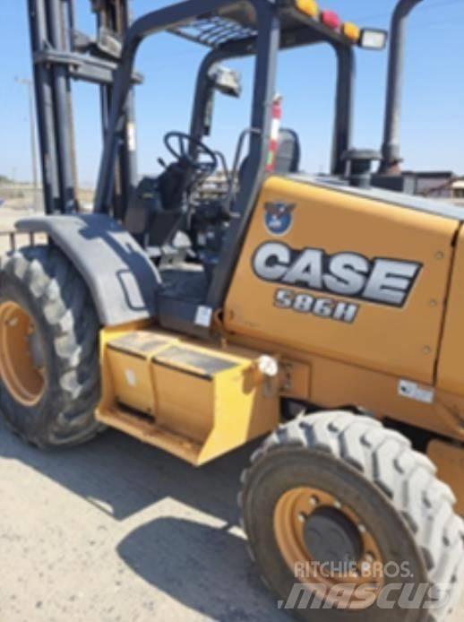 CASE 586H Wózki widłowe terenowe