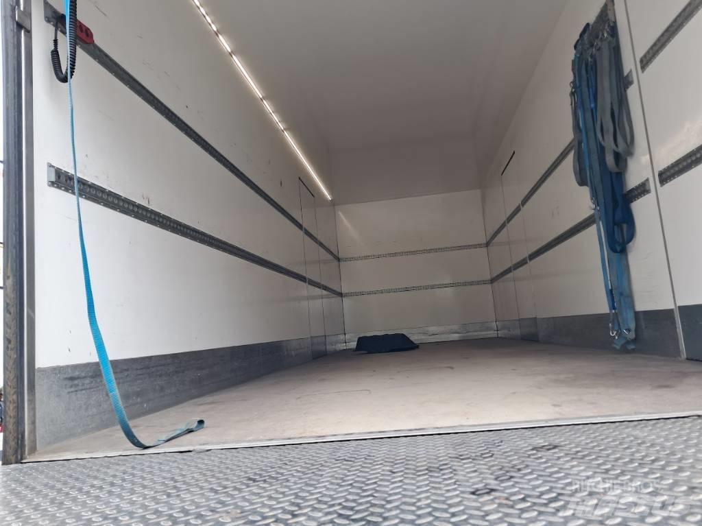 MAN TGM 15.250 Samochody ciężarowe ze skrzynią zamkniętą