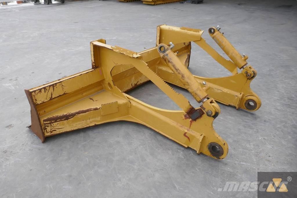 CAT Skidder blade Lemiesze
