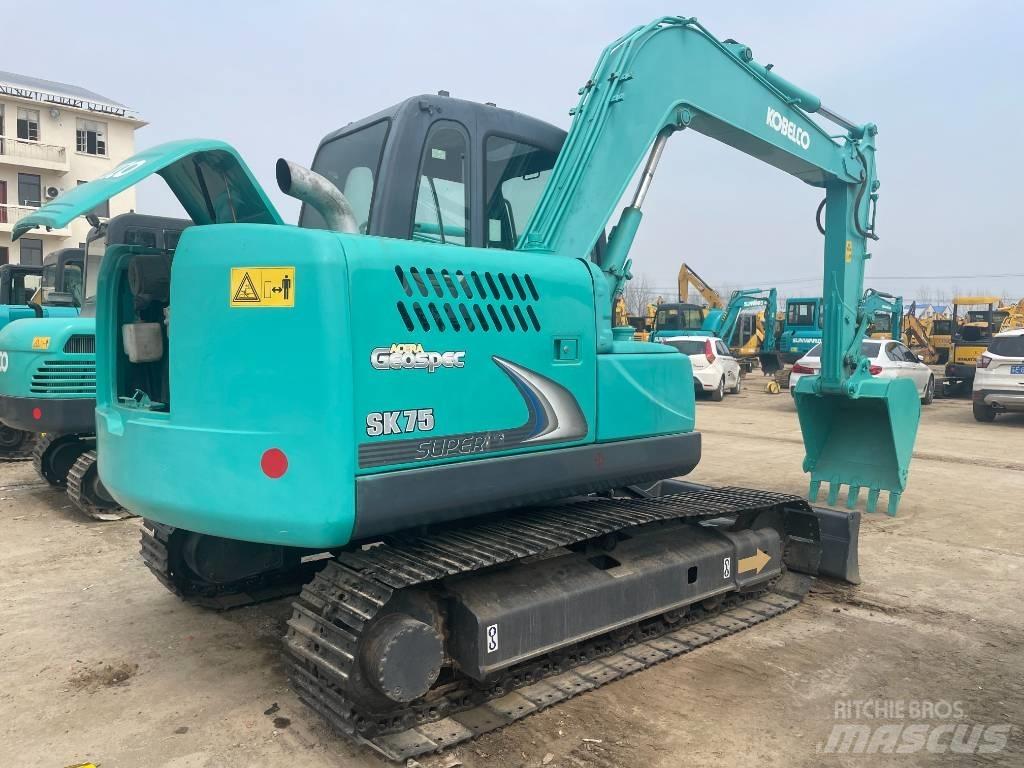 Kobelco SK 75 Minikoparki