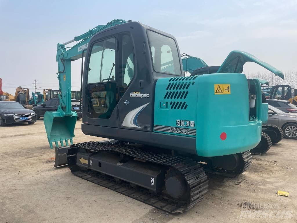 Kobelco SK 75 Minikoparki