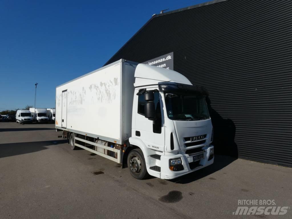 Iveco 120E 25 Samochody ciężarowe ze skrzynią zamkniętą