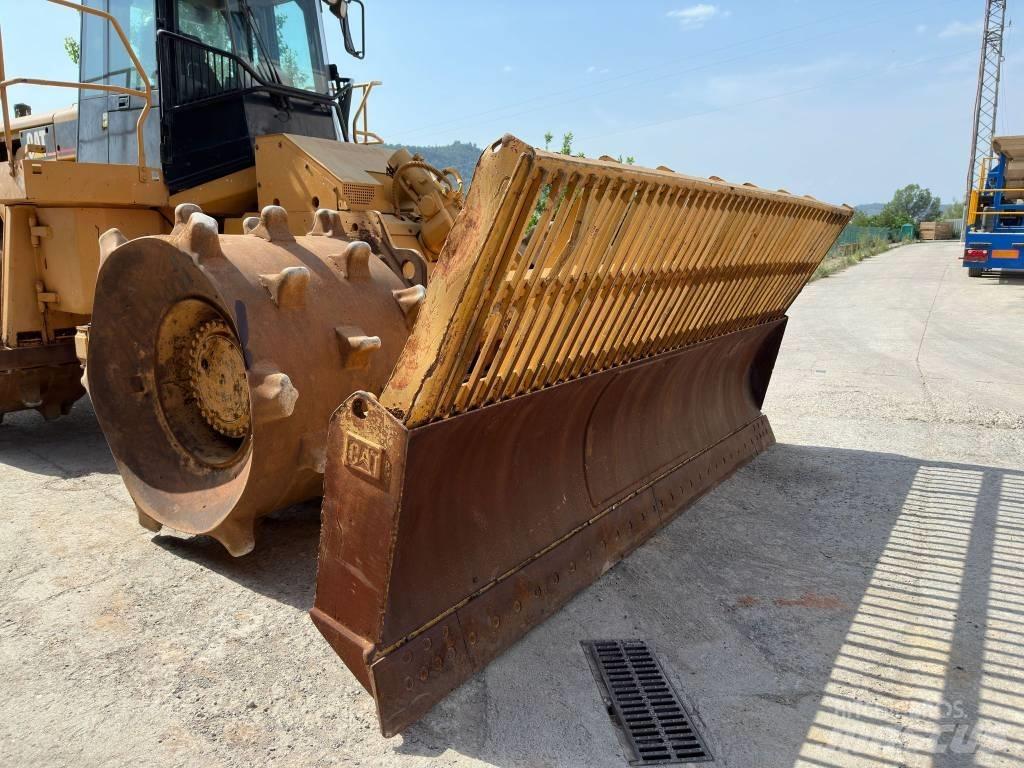CAT 826H Kompaktory