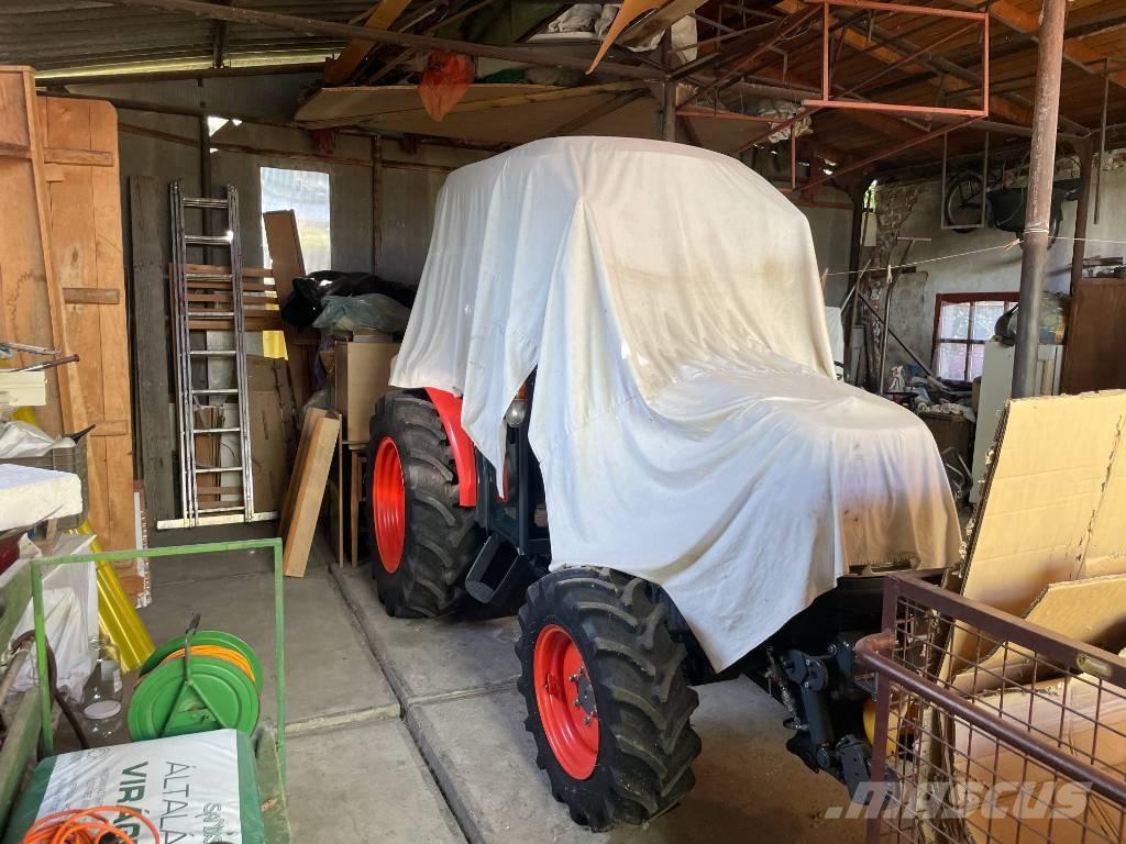 Kubota L2-421 Mikrociągniki