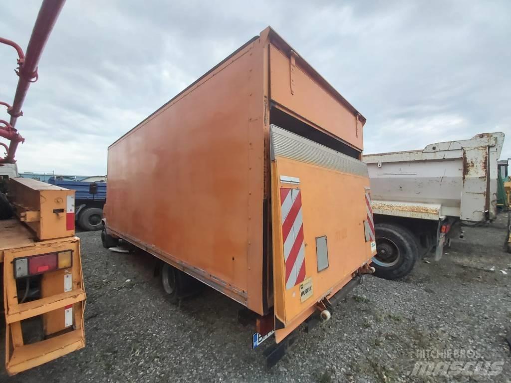 Mercedes-Benz 814D Busy / Vany