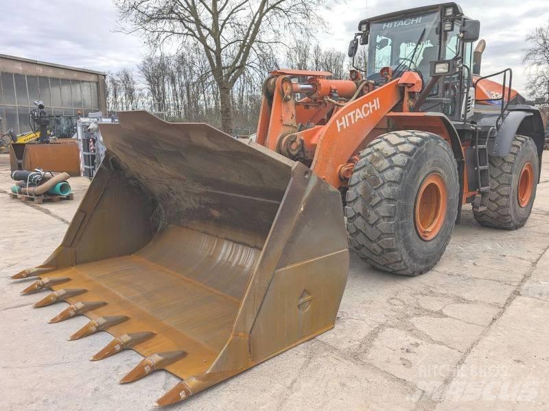 Hitachi ZW 330 Ładowarki kołowe