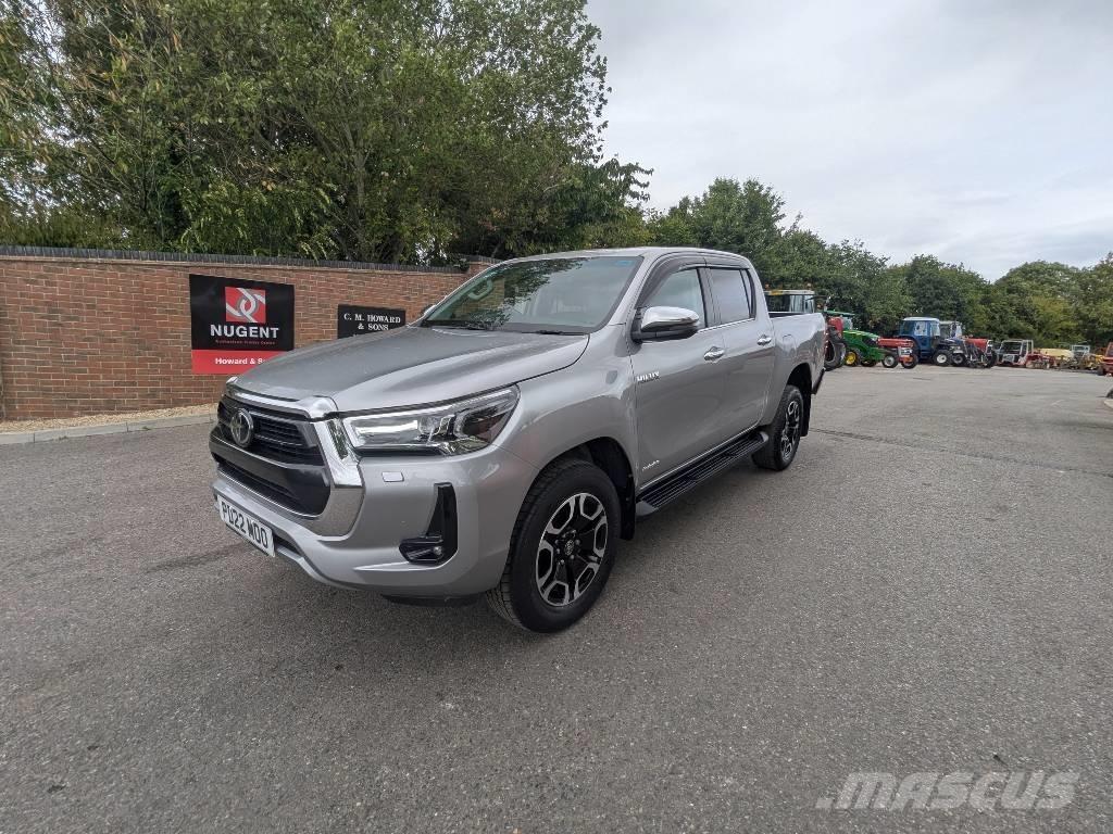 Toyota Hilux Pick-upy / Pojazdy z otwieranymi burtami