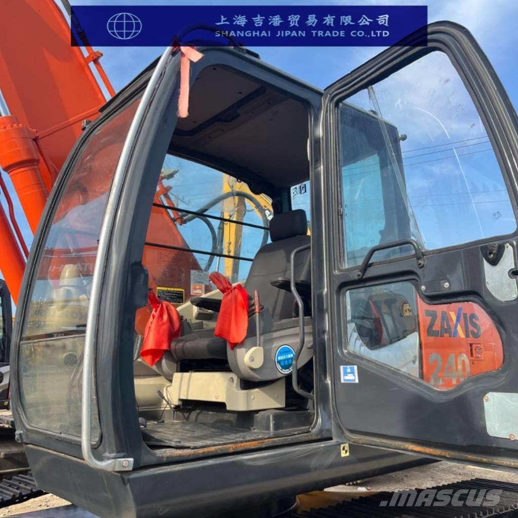 Hitachi ZX 240 Koparki gąsienicowe