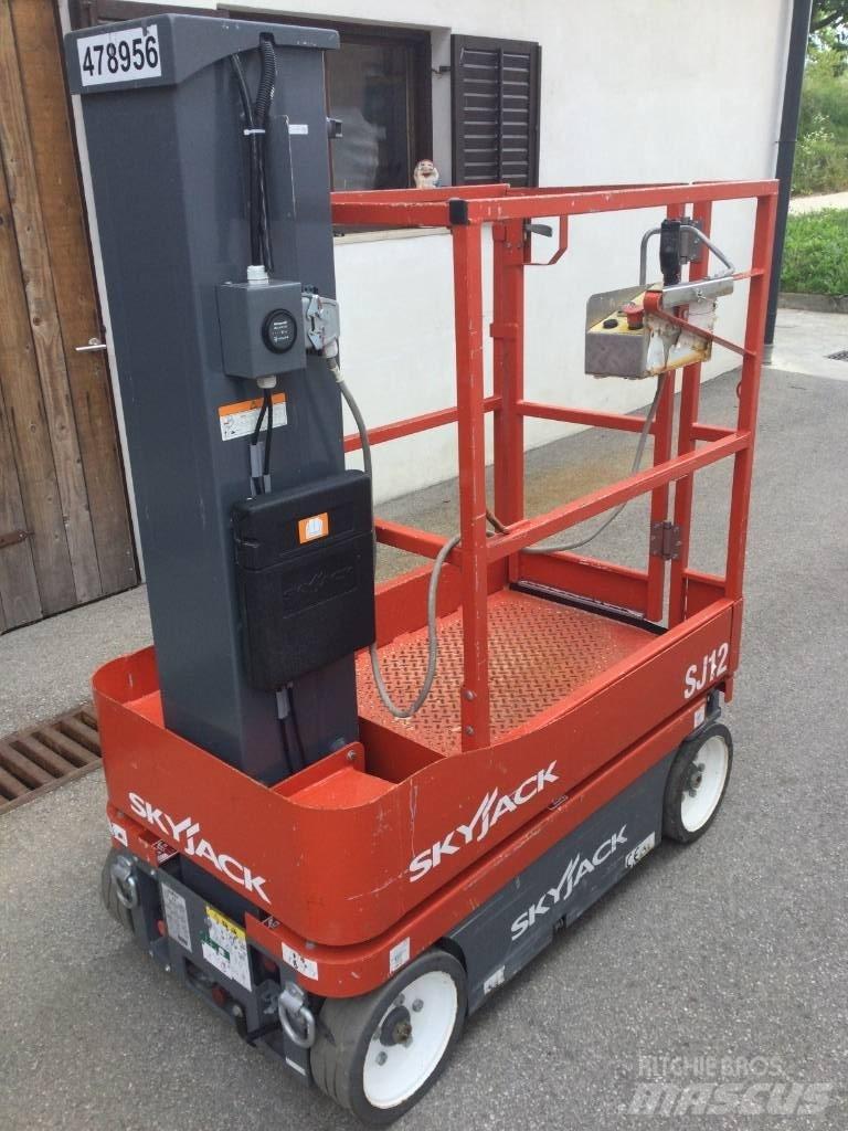 SkyJack SJ 12 Podnośniki nożycowe