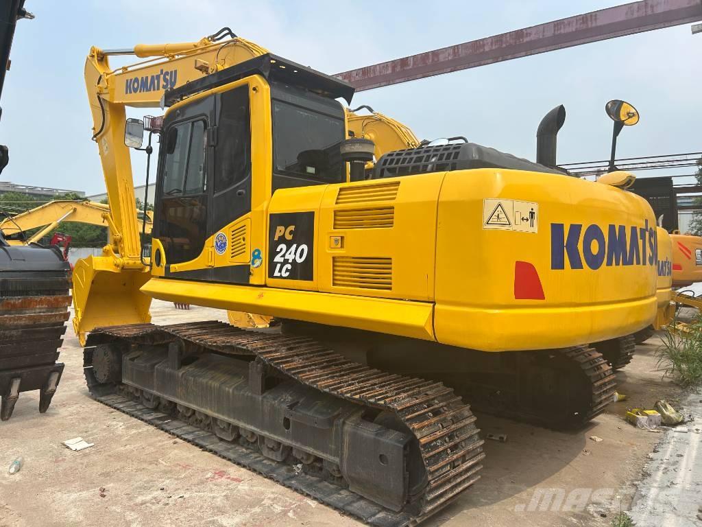 Komatsu PC 240 LC Koparki gąsienicowe