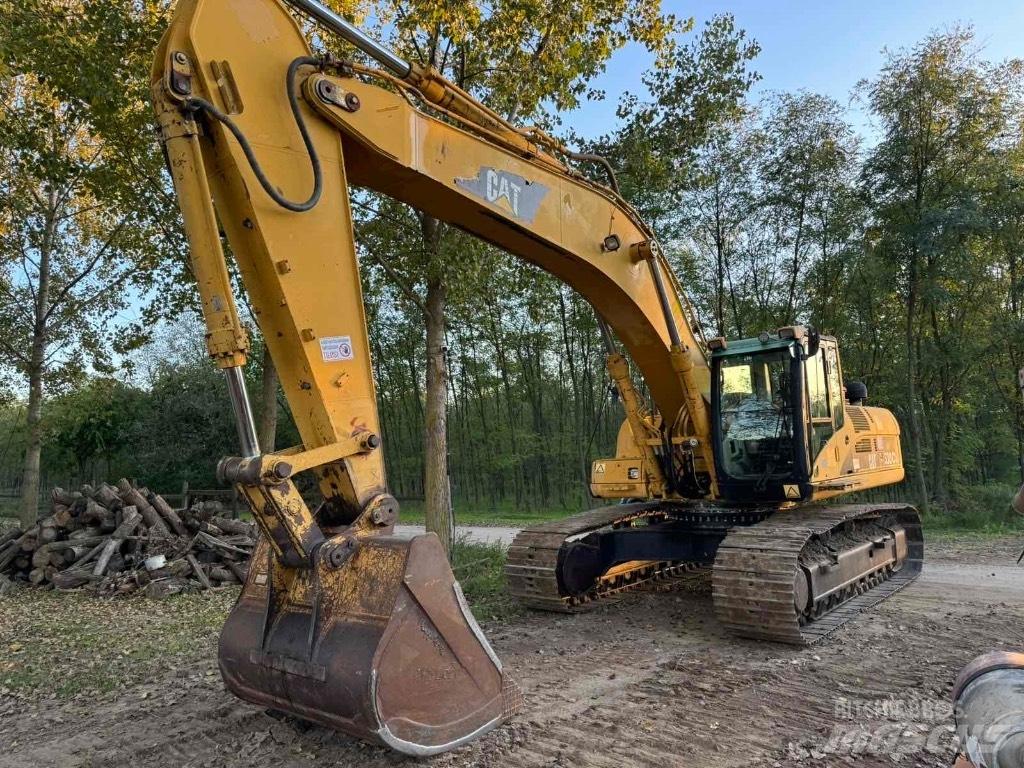 CAT 330CL Koparki gąsienicowe