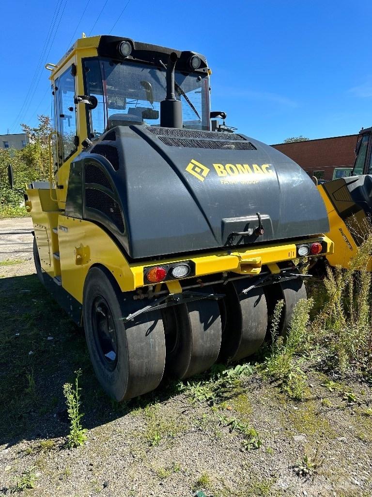 Bomag BW24RH Walce ogumione