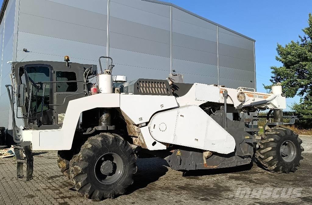Wirtgen WR 2400 Recyklery do asfaltu
