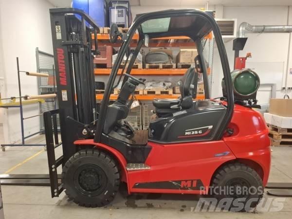 Manitou MI25G Wózki widłowe terenowe