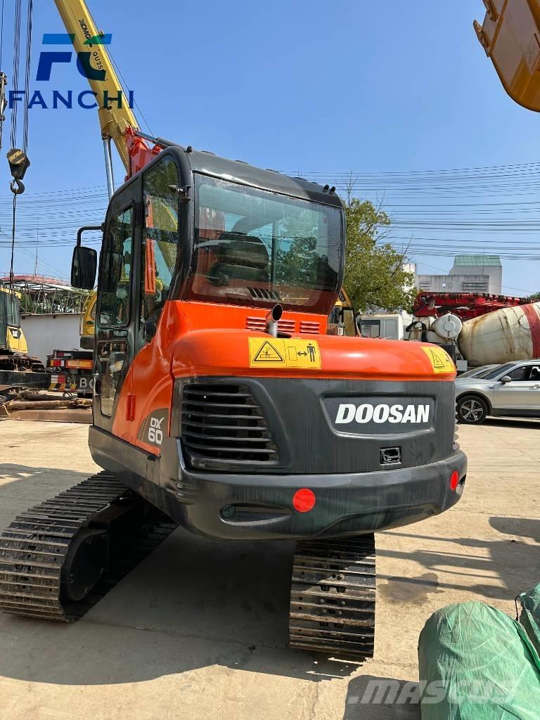 Doosan DX 60-9 C Koparki gąsienicowe